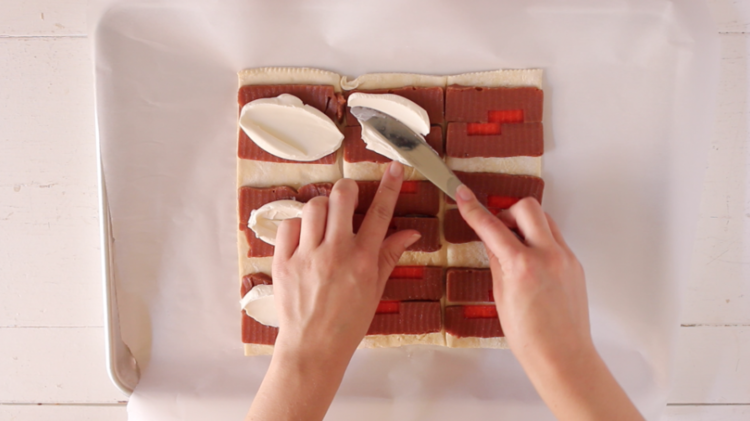 How to make guava pastries recipe - spread cream cheese over guava